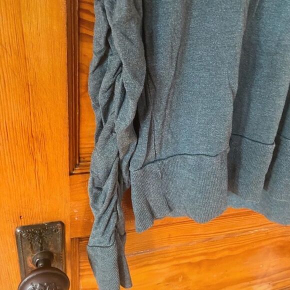 Zella forest green pullover M - Picture 3 of 4